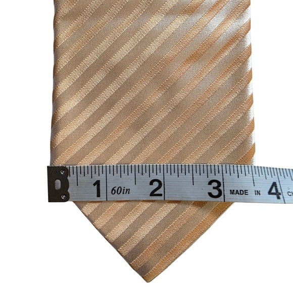 Italo Ferrelli Men's Silk Striped Tie Peach Cream Diagonal Steipe Formal Necktie - Picture 4 of 5